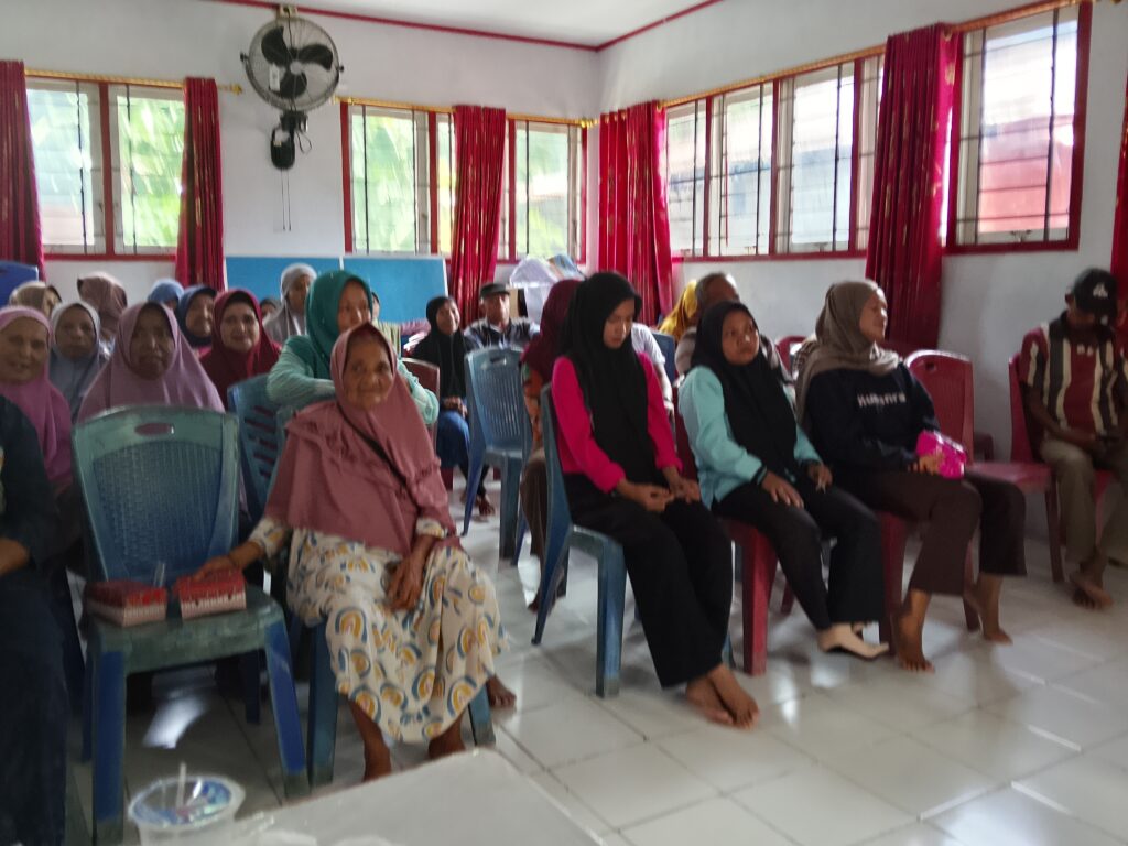SOSIALISASI KETAHANAN PANGAN DESA UWEMAASI