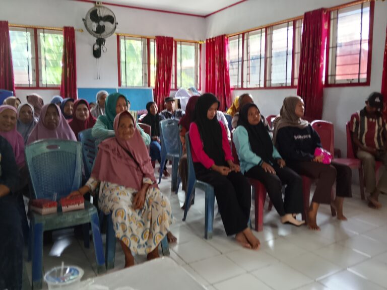 SOSIALISASI KETAHANAN PANGAN DESA UWEMAASI